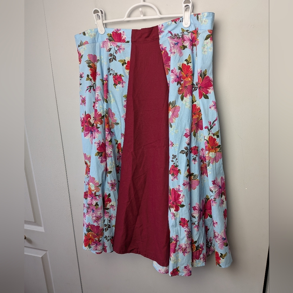 HELL BUNNY Pin Up Skirt Size XL Floral Pattern Blue And Burgundy High Waist